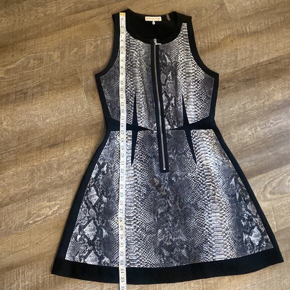 Rebecca Taylor Fall Dress Size 6. Flattering style! - Picture 6 of 8